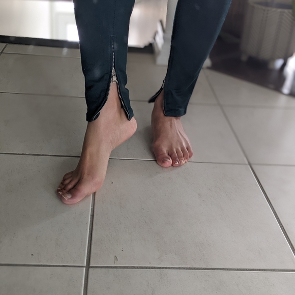 Zara Denim Pants, Size 4 - Picture 4 of 8